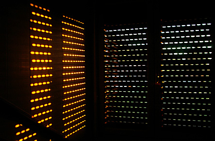 soleil au travers du volet roulant