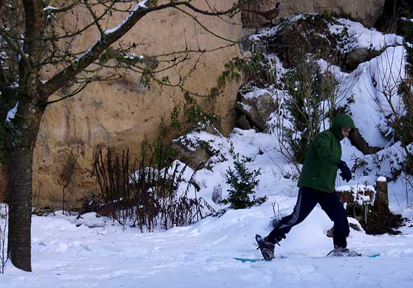 trappeur équipé de raquettes