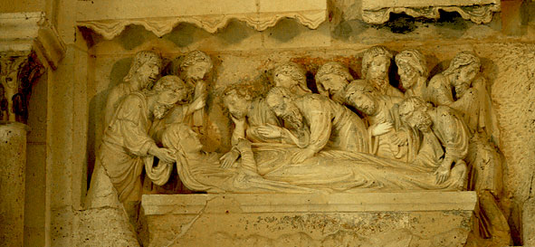 Dormition de la Vierge au tympan de Braine