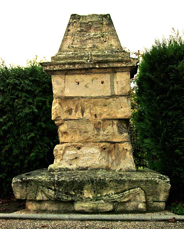 monument audocteur Brocard en 2011