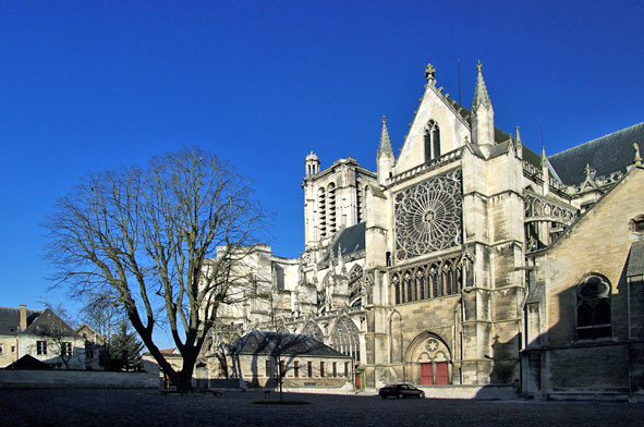 transept sud et nef de Saint-Pierre de Troyes