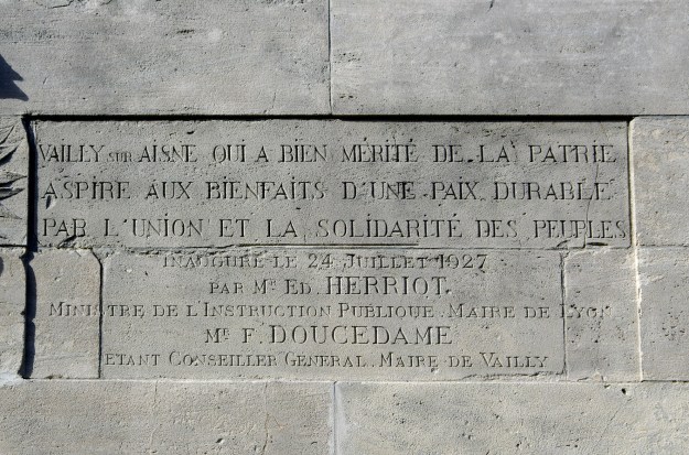 InscriptionDMonument